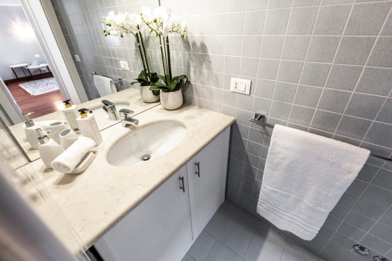 Ferienwohnung San Pantalon Luxury Penthouse R&R Venedig Exterior foto