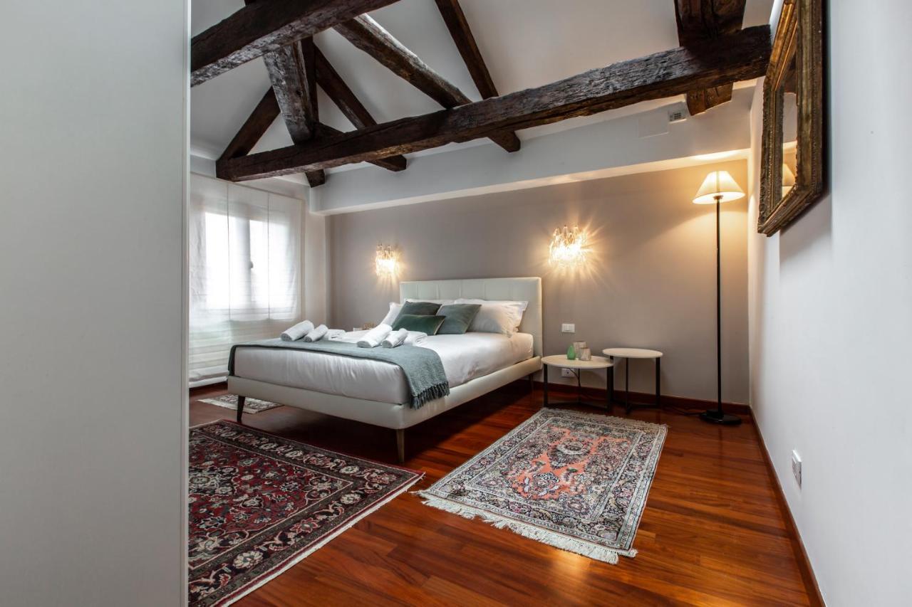 Ferienwohnung San Pantalon Luxury Penthouse R&R Venedig Exterior foto